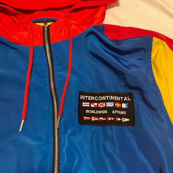 Forever 21 Sweater - Picture 3 of 4